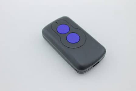 merlin m802 keyring style remote